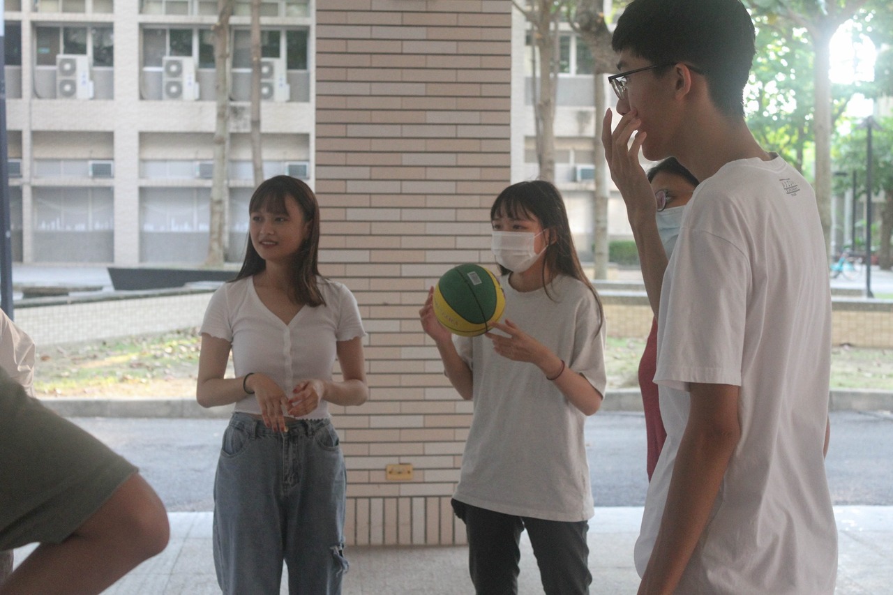 2020-09-16-AB三色逗–新生交流會圖片