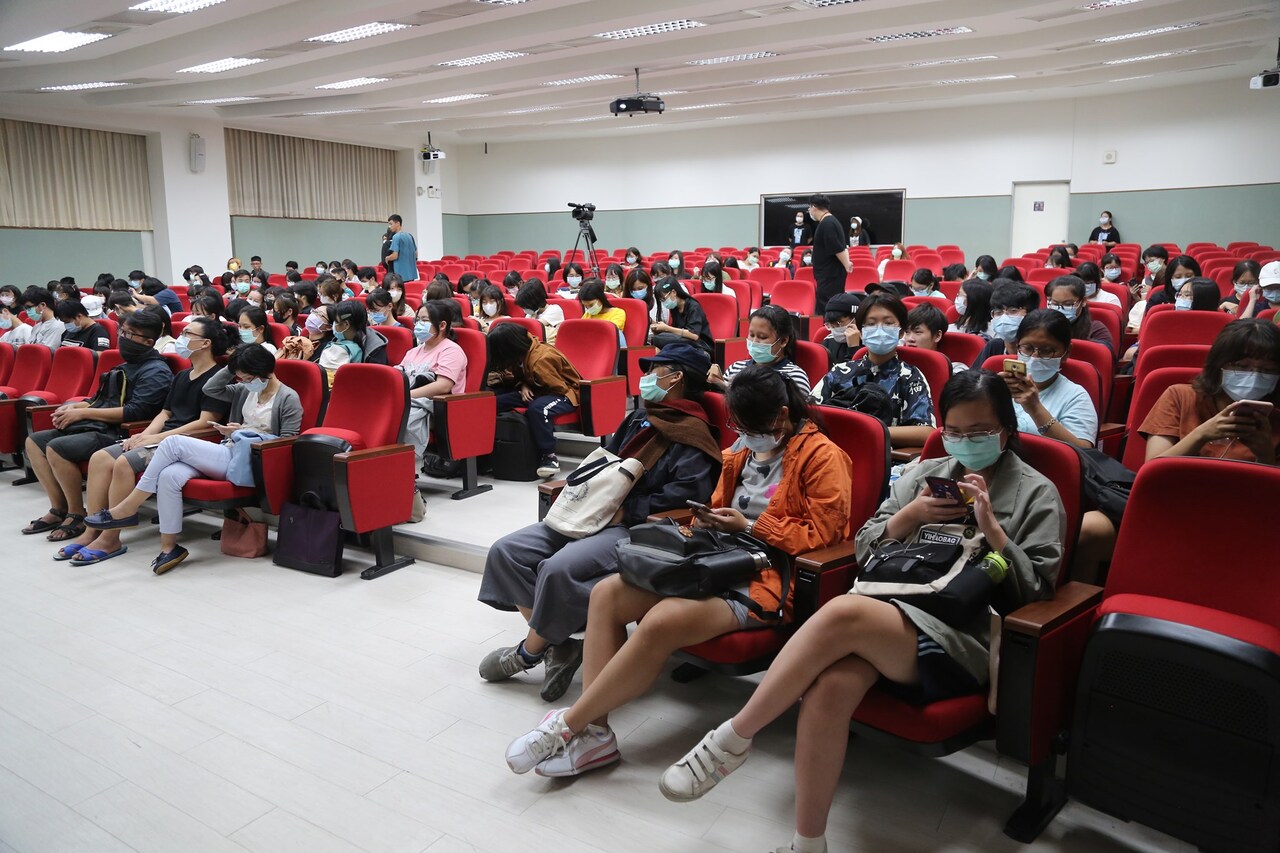 2020-10-22-寫了一篇故事之後—王登鈺的創作原點與故事衍伸圖片