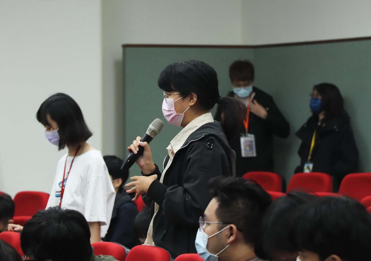 2021-11-12 國際大師 孫家隆 台日動畫二三事Image