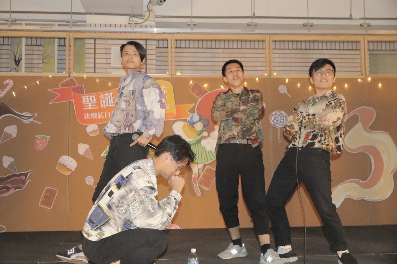 2019/12/19-聖誕莓奶滋-聖誕晚會圖片