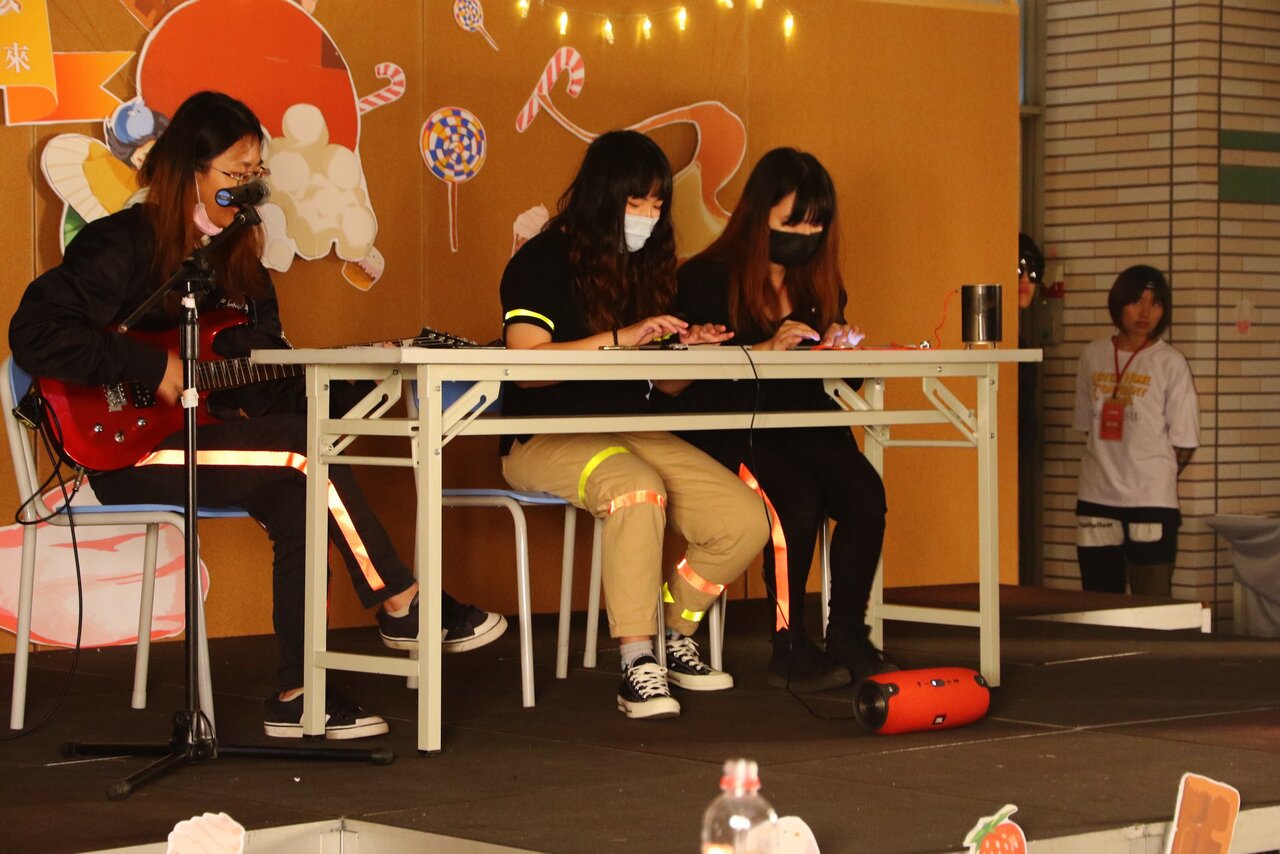 2019/12/19-聖誕莓奶滋-聖誕晚會圖片