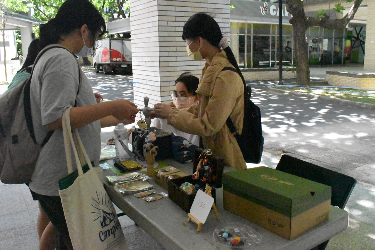 2022-04-25~04-26-一童趣當老闆-兒童市集Image